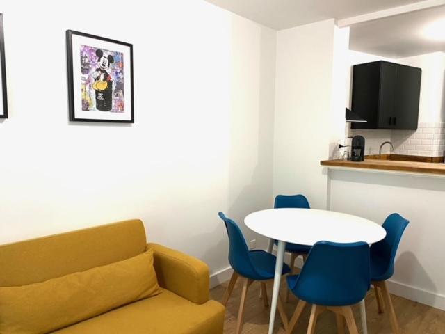 Residence Disneyland Place Toscane Serris Bagian luar foto