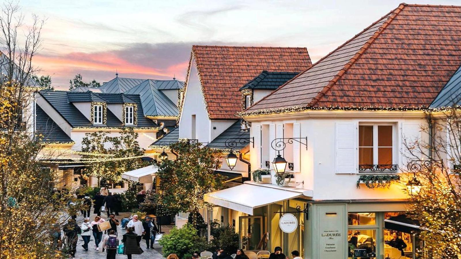Residence Disneyland Place Toscane Serris Bagian luar foto